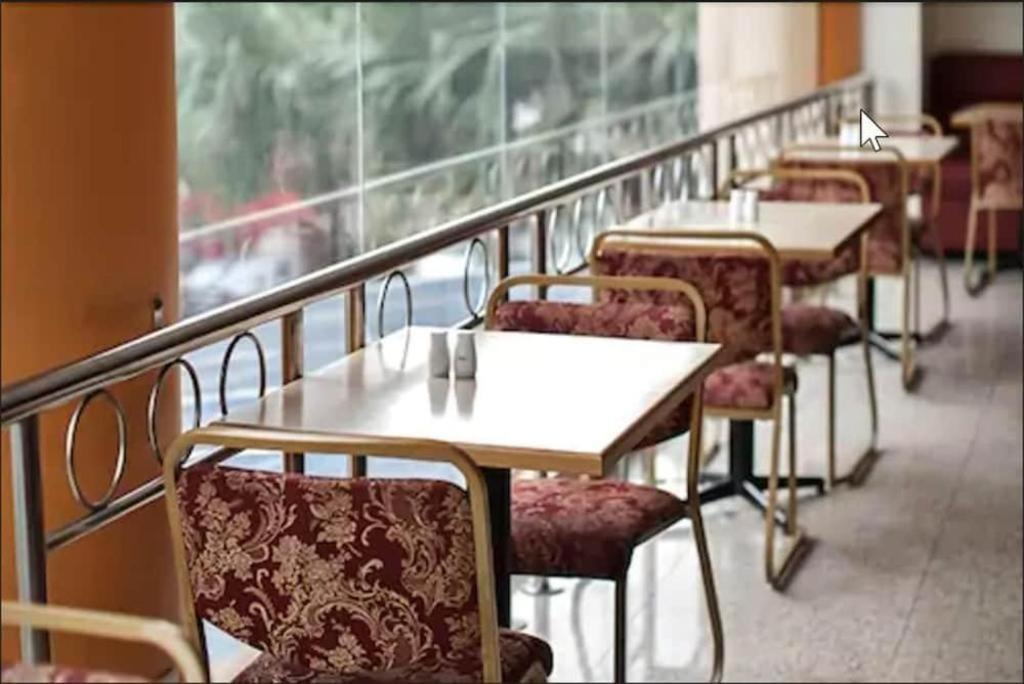 קואלה לומפור Hotel Zamburger Wira מראה חיצוני תמונה