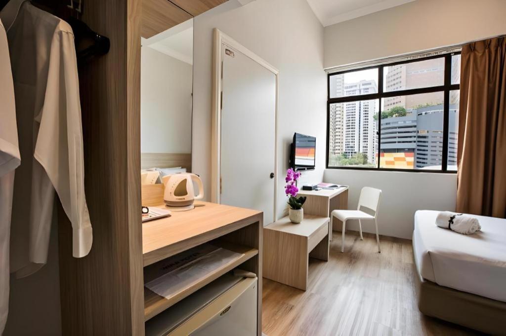 קואלה לומפור Hotel Zamburger Wira מראה חיצוני תמונה