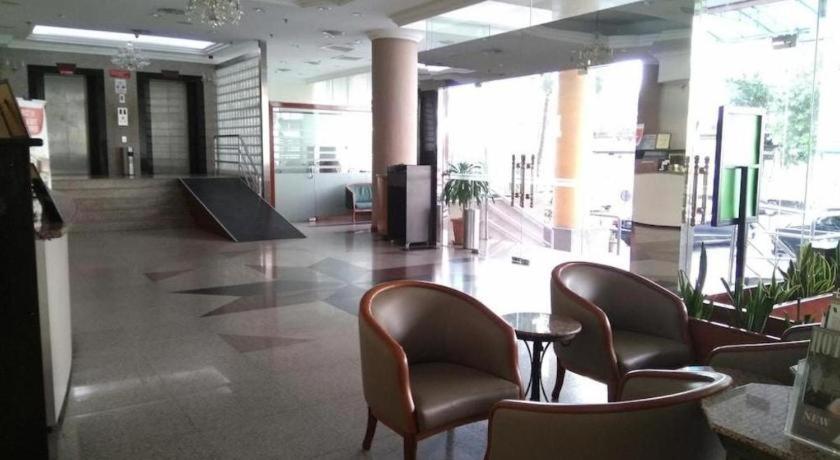 קואלה לומפור Hotel Zamburger Wira מראה חיצוני תמונה